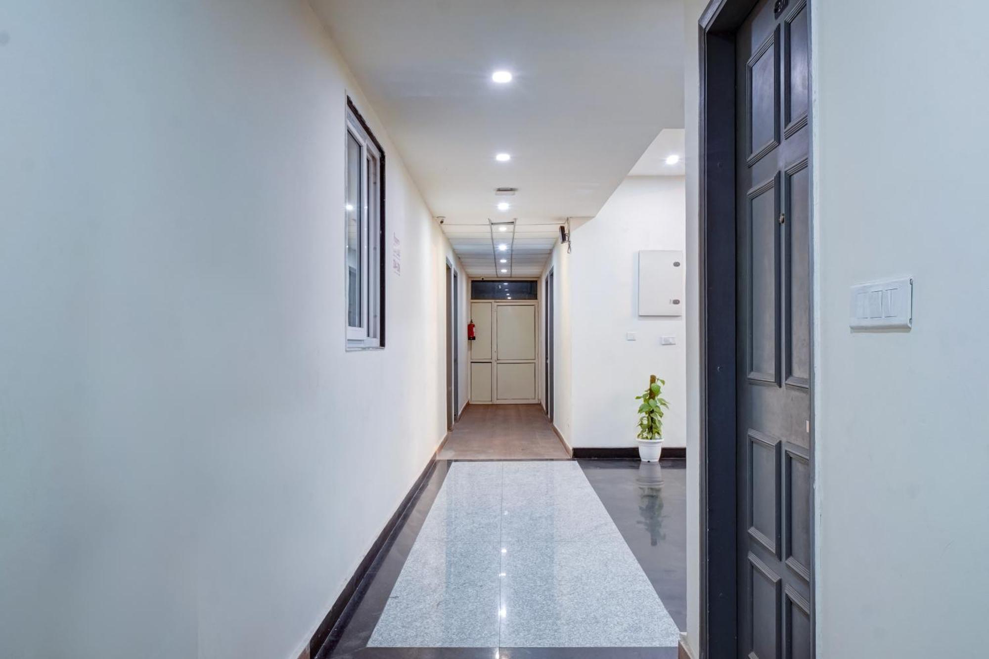 Hotel Noida Express Exterior foto